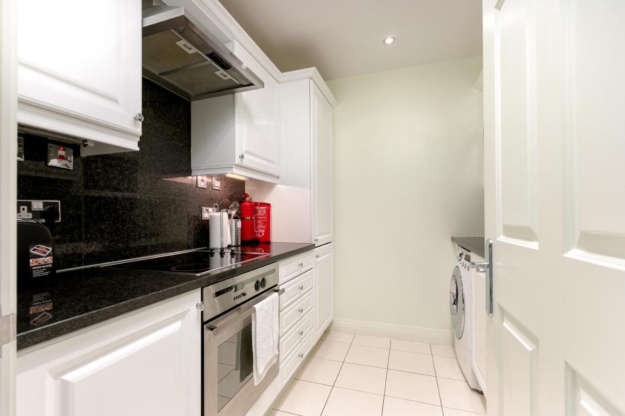 Point West Apartments Londyn Zewnętrze zdjęcie