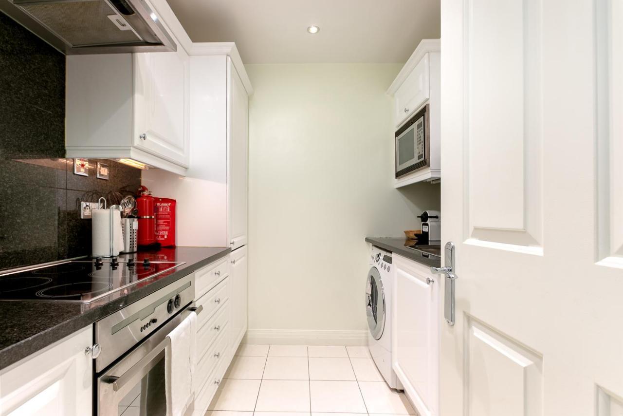 Point West Apartments Londyn Zewnętrze zdjęcie