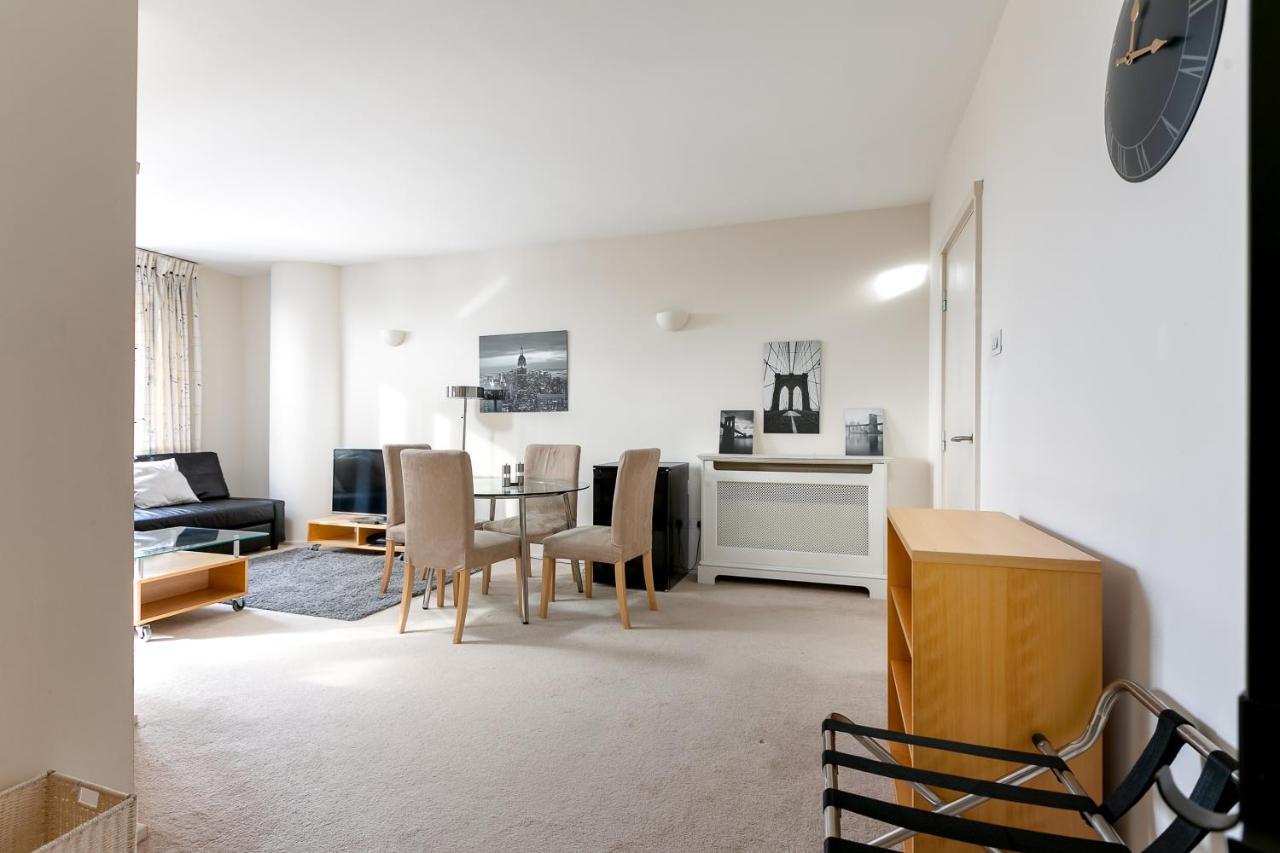 Point West Apartments Londyn Zewnętrze zdjęcie