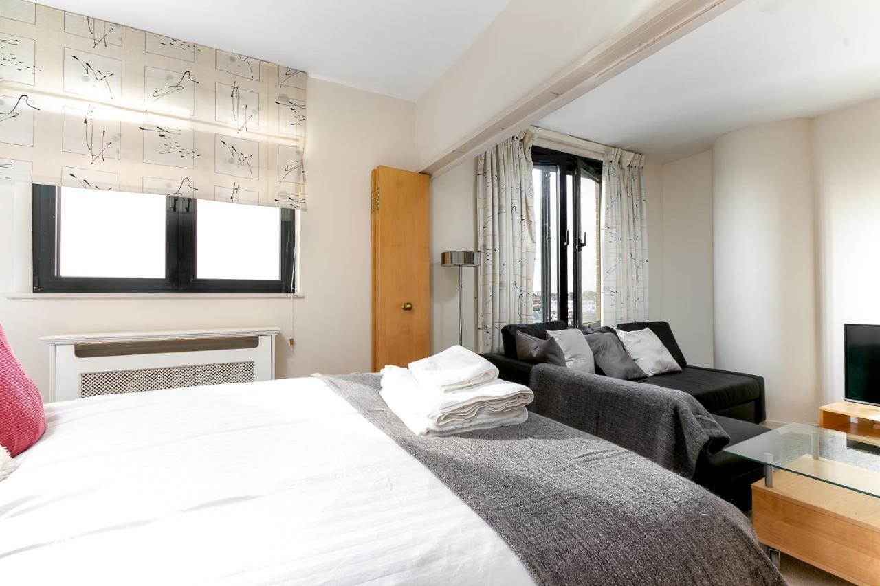 Point West Apartments Londyn Zewnętrze zdjęcie